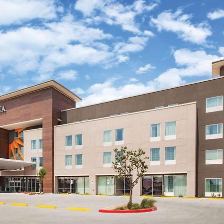 La Quinta Inn & Suites By Wyndham Bardstown Kültér fotó