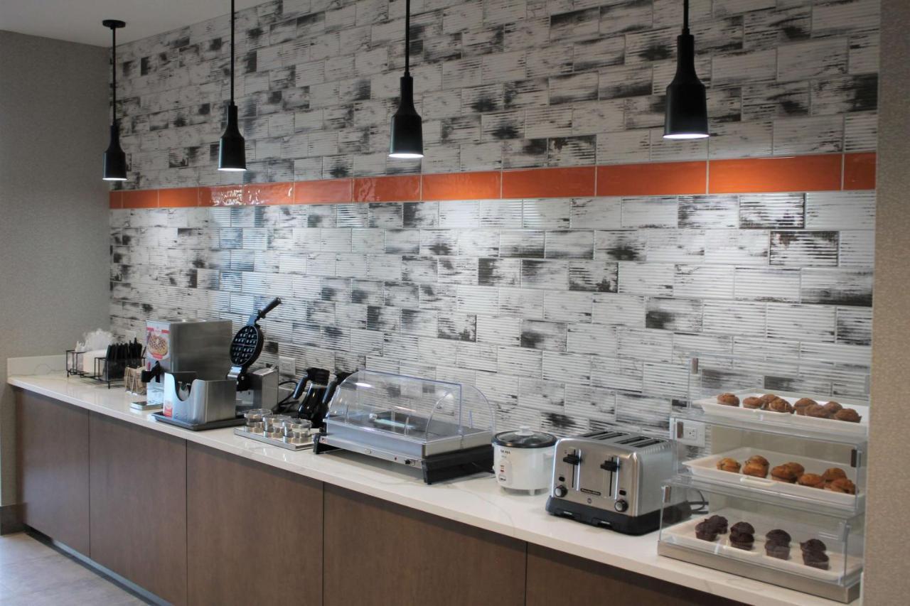 La Quinta Inn & Suites By Wyndham Bardstown Kültér fotó