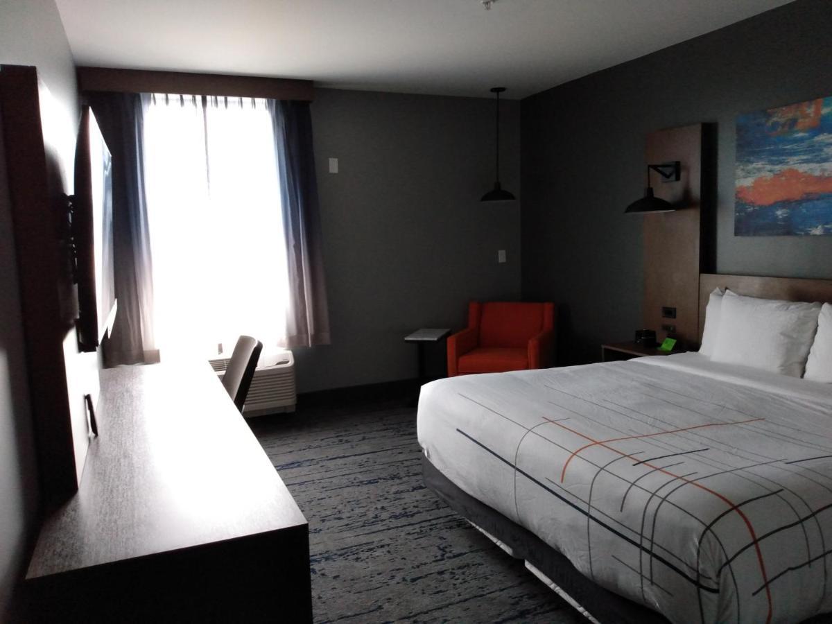 La Quinta Inn & Suites By Wyndham Bardstown Kültér fotó