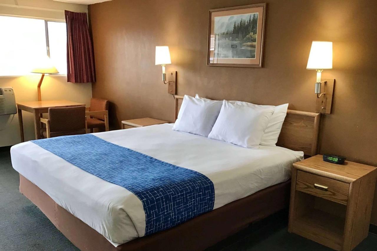 La Quinta Inn & Suites By Wyndham Bardstown Kültér fotó