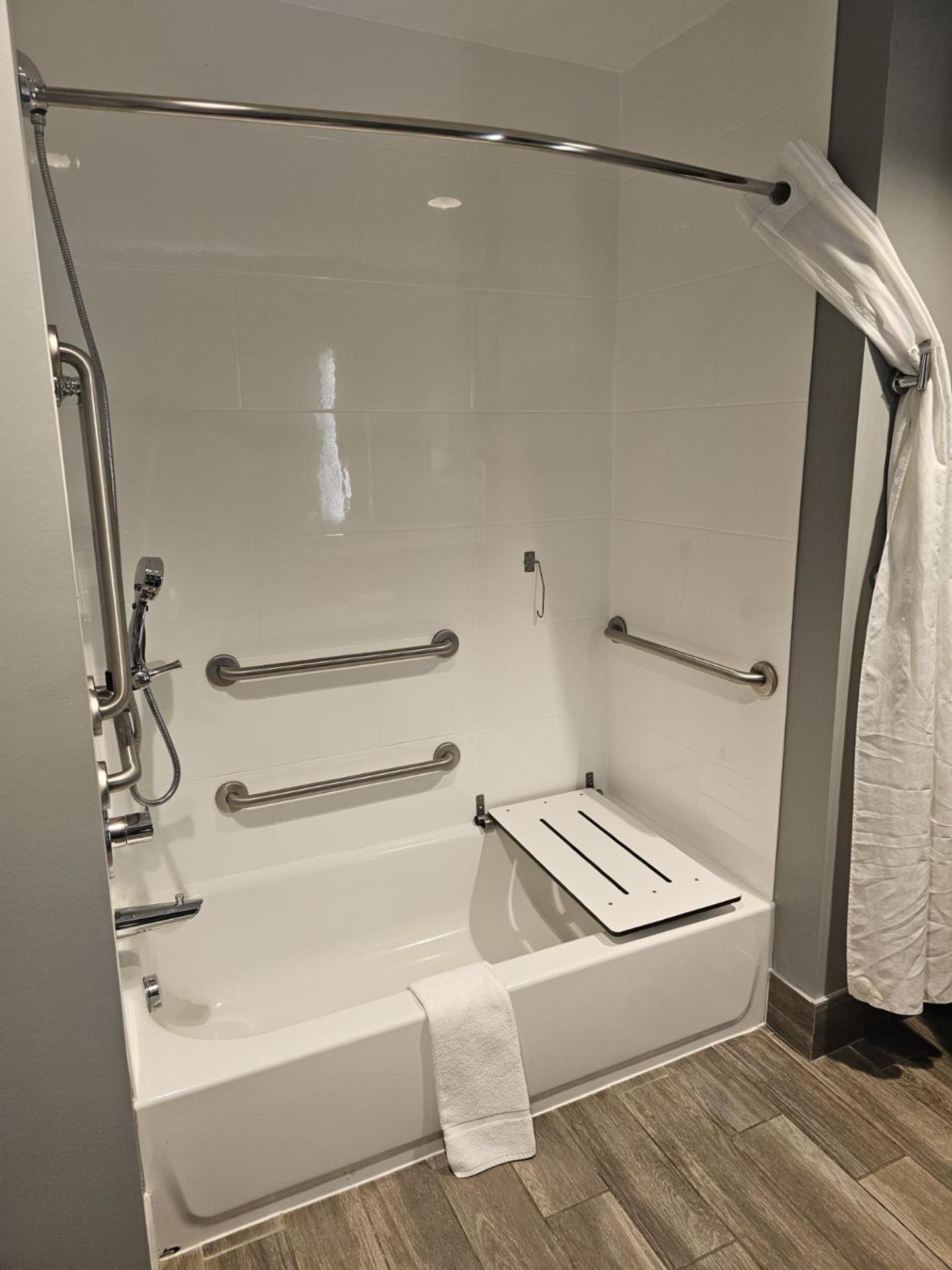 La Quinta Inn & Suites By Wyndham Bardstown Kültér fotó